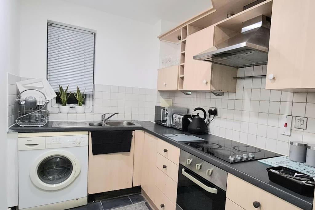 Abba Views Apartment London Bagian luar foto